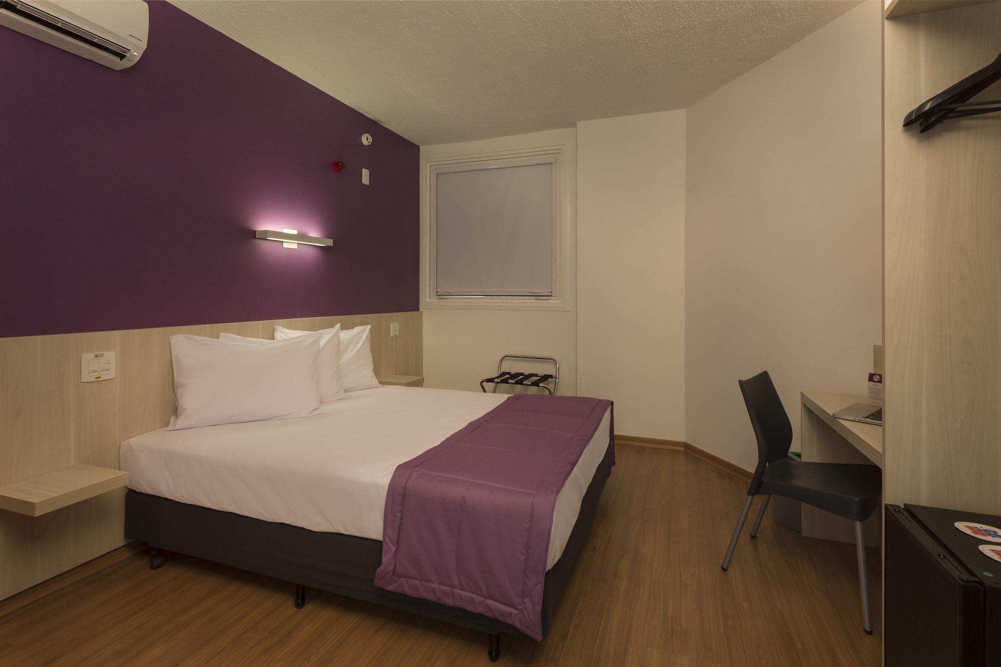 Go Inn Vitoria Luaran gambar