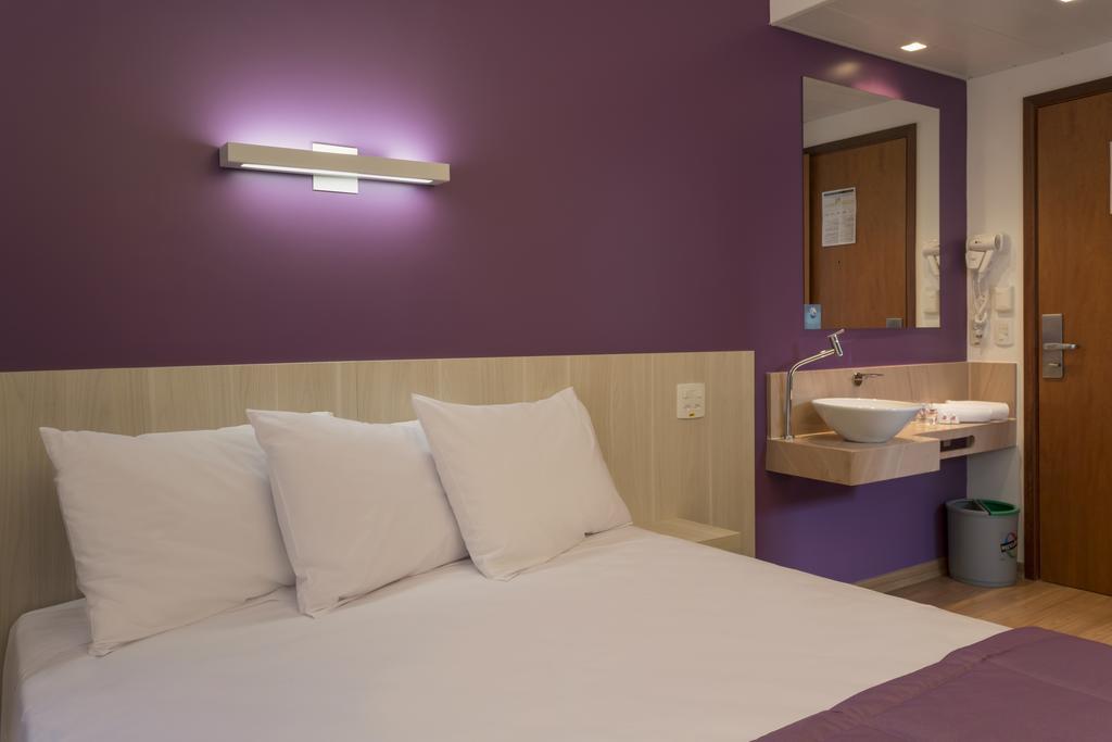 Go Inn Vitoria Luaran gambar